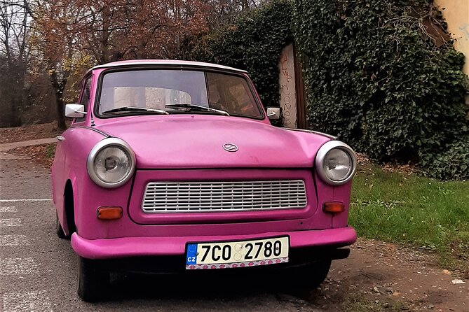 Trabant Tour Quick Ride - Your Trabant 601 Drive: Gear Stick Charm, Comfort Limits, and Style Points
