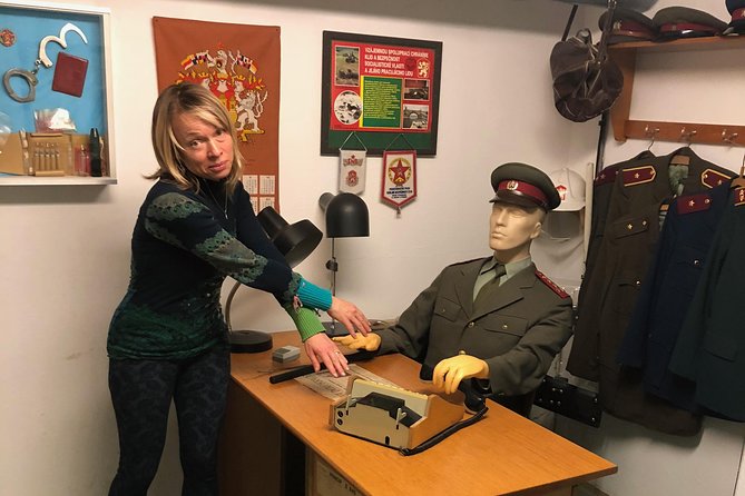 Velvet Revolution and Communism tour with PERSONAL PRAGUE GUIDE - A private Communist timeline you can control on foot