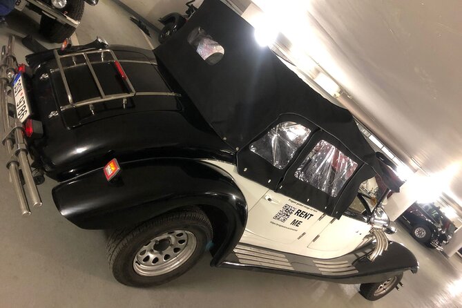 Vintage Cars Prague - Grand City Tour 150min / 1-6 pers. 2,5hrs - Prague Castle Complex from the Road: Big Views, One Effort