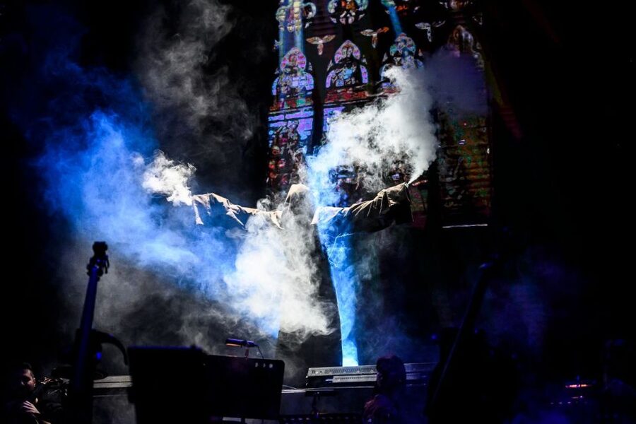 Vivaldianno The Show in Theatre Hybernia - The show’s ingredients: story, dancers, interactive projections, live orchestra