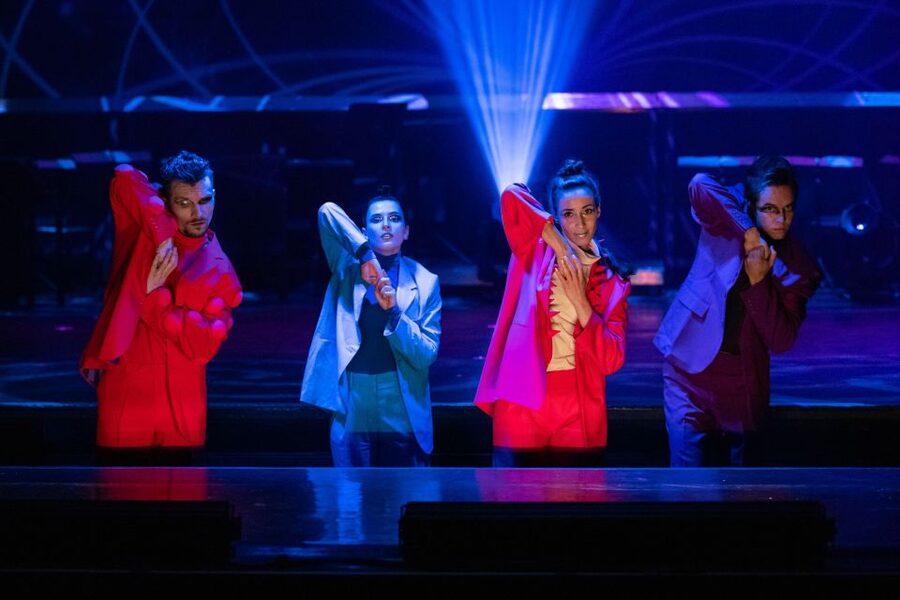 Vivaldianno The Show in Theatre Hybernia - Dancers and projection design: what the 3D tech really changes