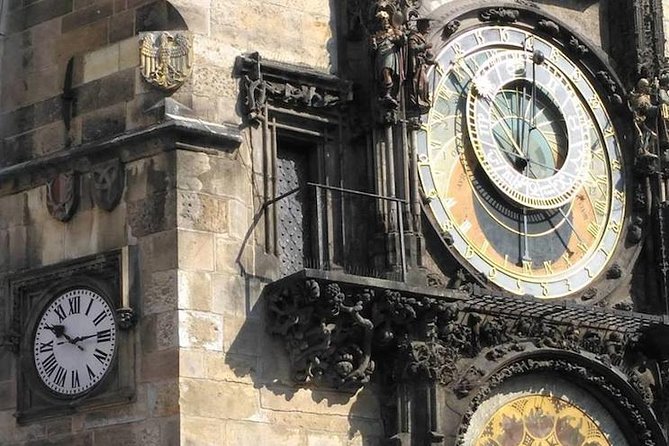 Your own guide for Old Town Highlights and Secrets Tour - Gothic Highlights Around the Square, Stone Bell House and Týn Church